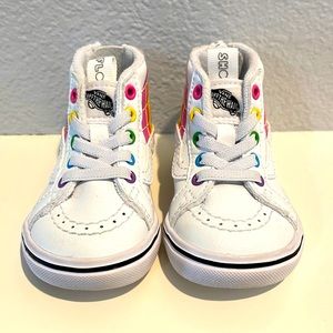 Vans “off the wall” size 4.5 Toddler Girls Rainbow high top sneakers.